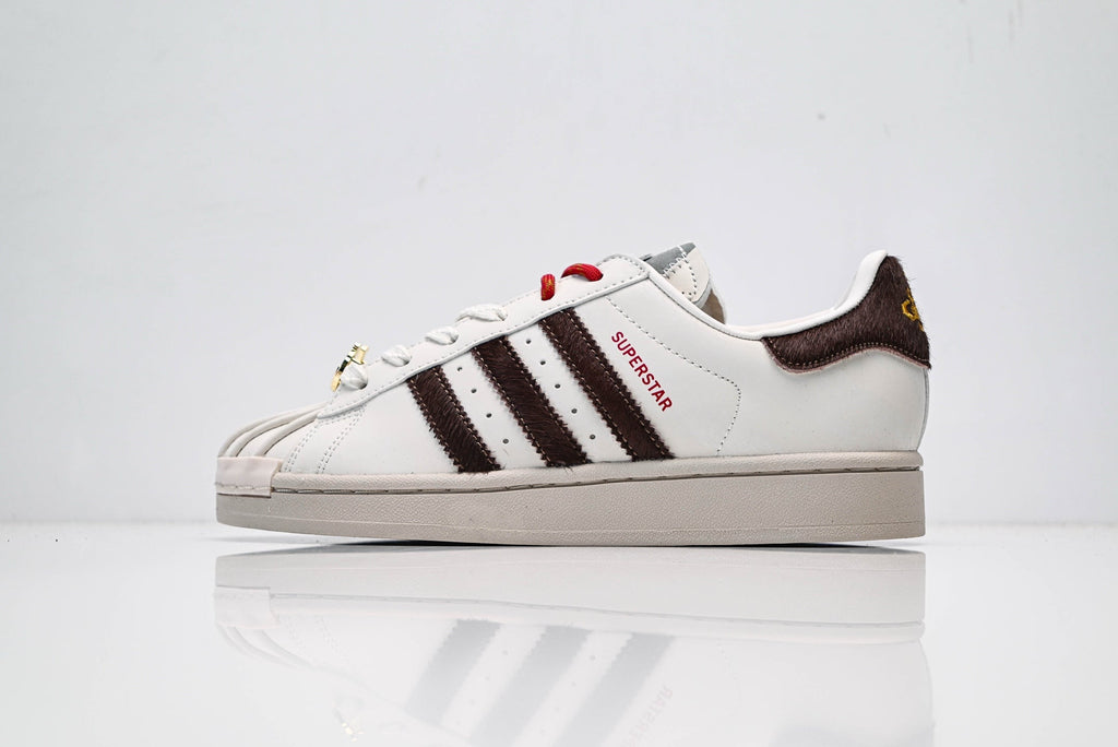 adidas samba  women's shoes  men's samba sneakers adidas samba  with Red Laces & White