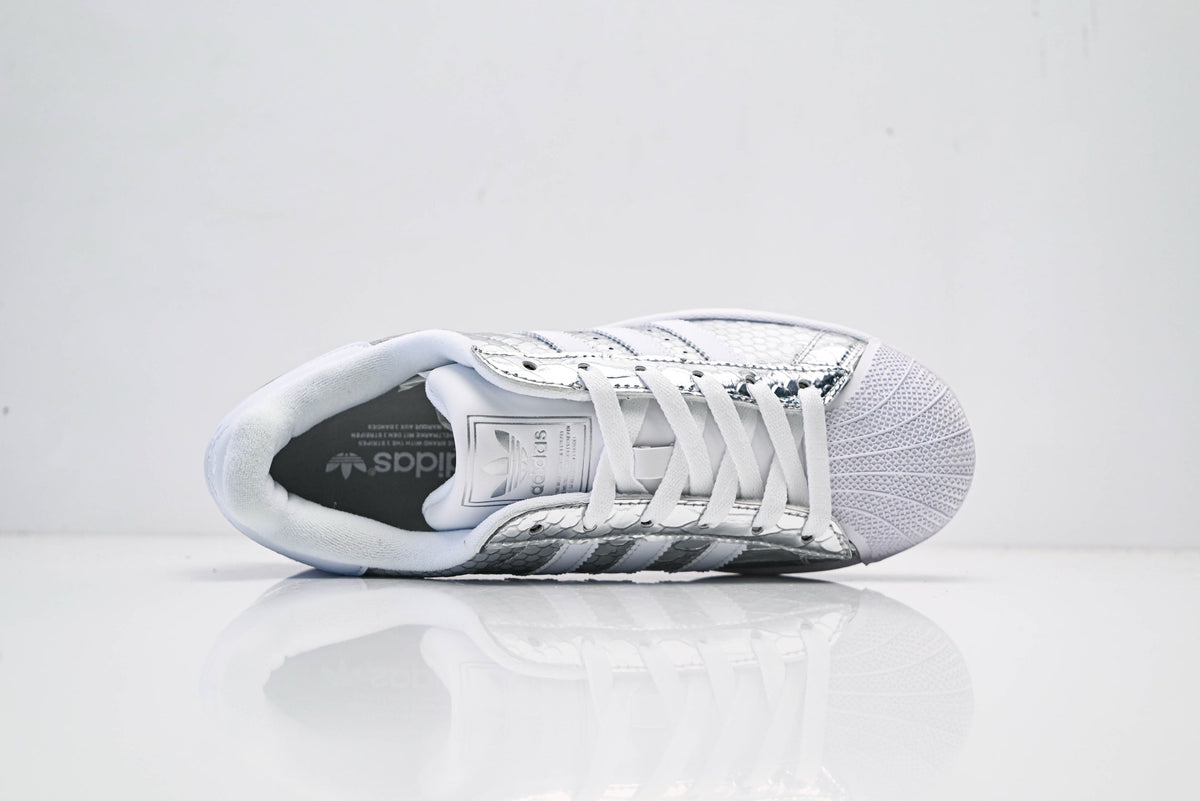 adidas Originals Superstar – Silver Snake-Embossed Upper with White 3-Stripes & Gum Shell Toe